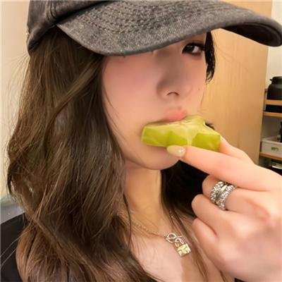 小子胆生毛